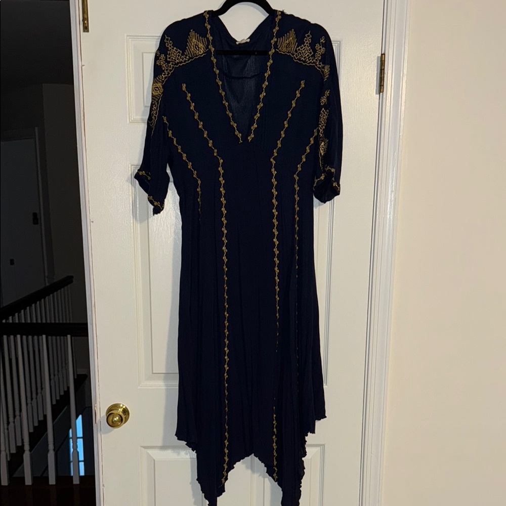 Elegant Navy and Gold Women's Dress